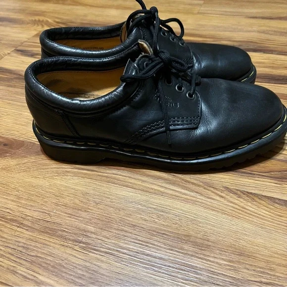 dr marten men size Uk Size 8 Us Size 9 Made In England - Picture 3 of 7